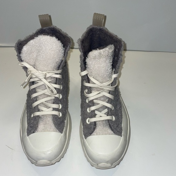 Converse Women's Gray Run Star Hike Sherpa Lined Sneaker size 8 - Picture 6 of 12